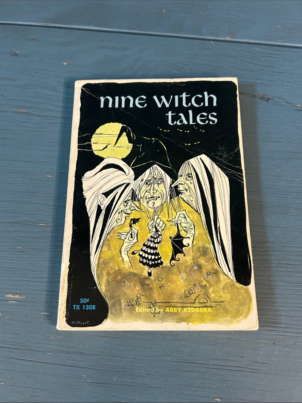 Vintage 1968 1st Printing PB Nine Witch Tales - Scholastic Books
